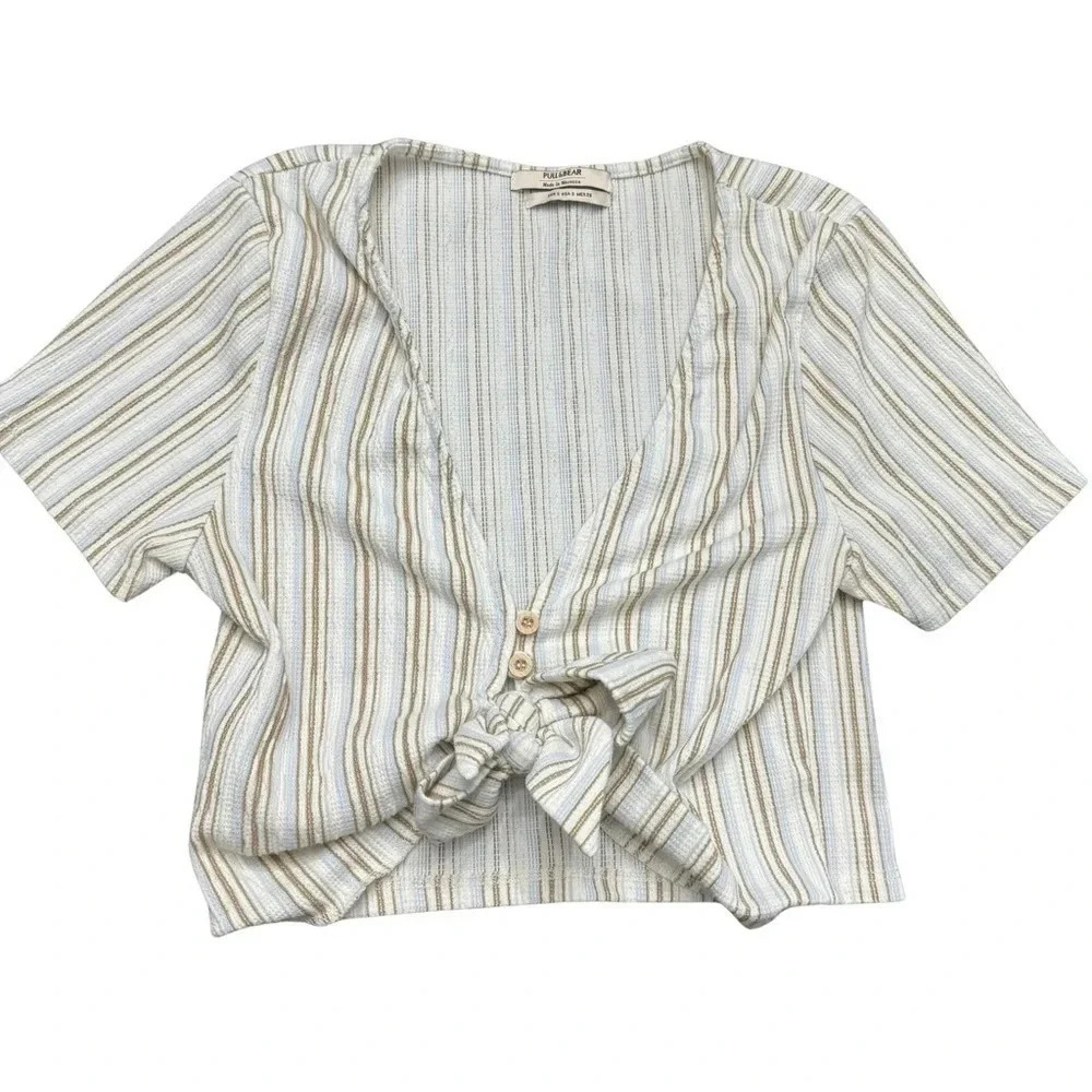 Pull & Bear (Zara) women’s tie-front crop top. White/beige/blue. Small.